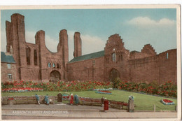 ARBROATH ABBEY ( Ecosse ) - Gardens And Abbey - Angus