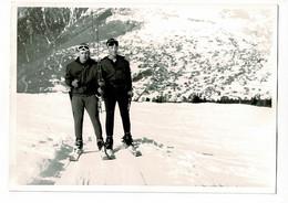 Carte Photo, Format CPM " Sporting Photo" Verbier - 2 Jeunes Skieurs Au Remonte-pente - Pas Circulé, Pâques 1967 - VS Wallis
