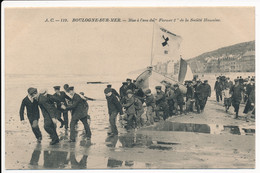 CPA 62 BOULOGNE SUR MER Mise à L'eau Du Farmer 2 De La Société Humaine - Boulogne Sur Mer