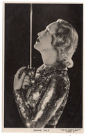 BINNIE HALE - Photo Dorothy Wilding - Plain Back With Collector's Stamp - Theater