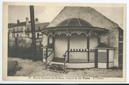 La Panne - De Panne - Oeuvre Nationale De L'Enfance - Colonie De La Panne - A L'Ombre - De Panne