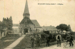 St Lucien * Un Coin Du Village Et L'église * Villageois - Morsang Sur Orge