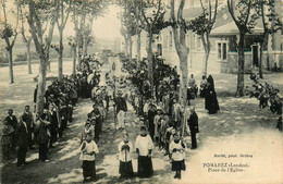 Pomarez * La Place De L'église Du Village * Fête Locale Défilé * Garde Suisse - Autres & Non Classés