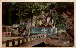 LE CHAMBON-FEUGEROLLES   ( LOIRE )  GROTTES DE NOTRE-DAME DE LOURDES ET BARRAGE DE COTATAY - Le Chambon Feugerolles