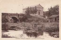 COUHE-VERAC. - Le Pont Et Le Temple - Couhe