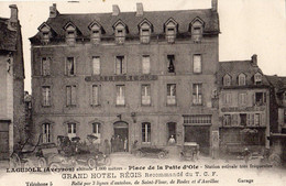 LAGUIOLE PLACE DE LA PATTE D'OIE GRAND HOTEL REGIS - Laguiole