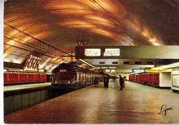 PARIS  LIGNE DE BOISSY SAINT LEGER DE L R A T P  -  LA STATION NATION  CPM 1970 / 80 - Métro