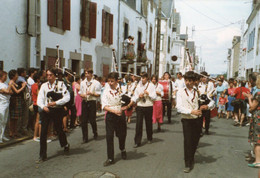 44 BATZ Sur MER Fête De Saint- Guenolé  Centre Village   Photos De Particulier Année 2000 15cmX10cm(7) - Batz-sur-Mer (Bourg De B.)