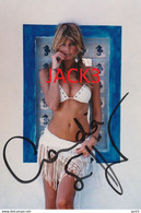 AUTOGRAFO - Claudia Schiffer. AUTOGRAFO ORIGINALE - Autographs