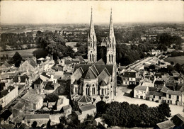 44 - MACHECOUL - Eglise - Vue Aérienne - Machecoul