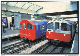 Subway Metro Train Underground Railway - London Hammersmith Station - United Kingdom ( 2 Scans) - Métro