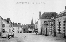 Saint-Herblain Animée Le Haut Du Bourg L'Eglise Matériel Agricole - Saint Herblain