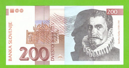 SLOVENIA 200 TOLARJEV 2004  P-15d  UNC - Slovénie