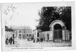 Montier En Der Haute Marne Cpa Entrée Haras Animé 1903 état Superbe - Montier-en-Der
