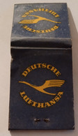 DEUTSCHE LUFTHANSA AIRLINES ,VINTAGE MATCHBOOK,BOOKMATCH - Boites D'allumettes