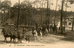 Arcachon * Le Départ D'une Chasse à Courre * Vénerie Cavalier - Arcachon