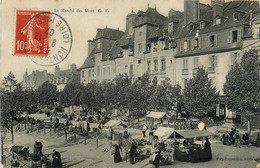 Rennes * Place Et Marché Des Lices * Foire Marchands - Rennes