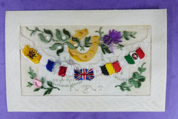 Carte Brodée Souvenir  Honour Our Allies 1914-1918 Drapeau Allied Troups Dentelle Lace - Embroidered