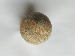 ANCIENNE BOULE DE BILLARD EN OS ? Jeu Café Bistrot EPOQUE FIN 19ème SIECLE  Diamètre : 5 Cm Poids : 119 Grammes - Billiards