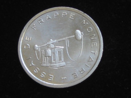 Rare Essai De Frappe Monétaire - Monnaie De Paris - Etablissement De Pessac -26 Mm - 7.23 G  **** EN ACHAT IMMEDIAT **** - Probedrucke