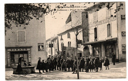 Bagnols Sur Ceze Rue Du Ruisseau Place - Bagnols-sur-Cèze