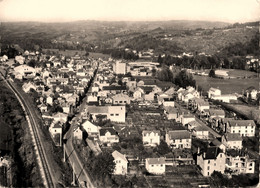 Objat * Vue Générale Aérienne Du Village * Ligne Chemin De Fer - Autres & Non Classés