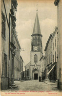 Charmes Sur Moselle * Rue Et Vue Sur L'église Du Village - Charmes