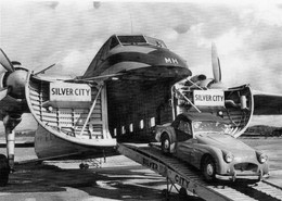 Embarquement D'une Triumph TR3 Sur Avion Silver City Airways Bristol Freighter -  CPM - Turismo