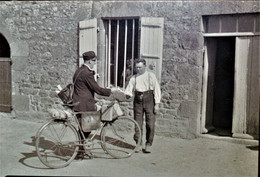 Cpm Le Facteur à Bicyclette Vers 1950 - Post