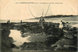 St Brévin Les Pins * Les Rochers De La Plage à Marée Basse * Pêcheur De Crevettes - Saint-Brevin-les-Pins