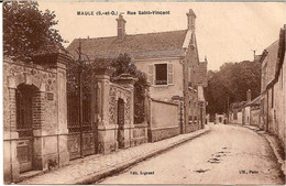 6---78 MAULE Rue St Vincent - Maule