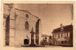 LECTOURE - Le Portail De La Cathédrale - Le Monument Aux Morts - La Poste (123588) - Lectoure