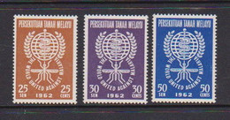 MALAYAN  FEDERATION    1962    Malaria  Eradication    Set  Of  3       USED - Federation Of Malaya