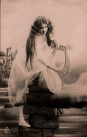 Fantaisie - Portrait De Jeune Femme à La Lyre - Papier Radium Brom - Carte-photo Non Circulée N° 4502-6 - Women