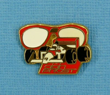 1 PIN'S //  ** FORMULE 1 / LUNETTE ALAIN PROST / ROUGE ** . (A.B Paris) - F1