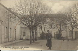 LAGORD ( Charente Inférieure ), Ecole Normale , Cour D'Honneur , 1916 , µ - Andere Gemeenten