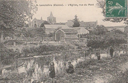 LENCLOITRE. - L'Eglise, Vue Du Pont - Lencloitre
