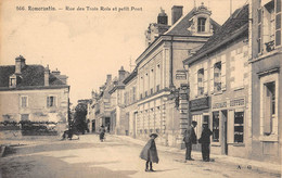 CPA 41 ROMORANTIN RUE DES TROIS ROIS ET PETIT PONT - Autres & Non Classés