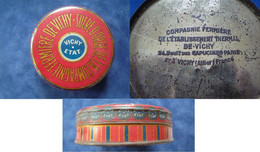 Boîte Ancienne / VICHY / Sucre D'orge La Compagnie Fermière De Vichy / Vichy-Etat - Boîtes