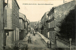 Fumel * La Rue De La République * Villageois - Fumel