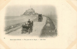 CPA Le Mont Saint Michel-Vue Prise De La Digue-Timbre     L1507 - Le Mont Saint Michel