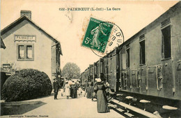 Paimboeuf * Vue Sur La Gare * Train Wagons * Ligne Chemin De Fer - Paimboeuf