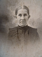 Photo Cabinet E. C. Springer, Beemer, Nebraska - Beau Portrait Femme âgée, Circa 1875 L305 - Old (before 1900)