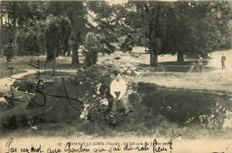 Fontenay Le Comte * Un Joli Coin Du Jardin Public - Fontenay Le Comte