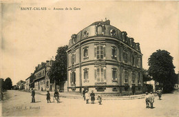 St Calais * Avenue De La Gare * Villageois - Saint Calais