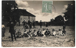 Groupe De Personnes à SAINT ETIENNE LES REMIREMONT - CARTE PHOTO - Saint Etienne De Remiremont