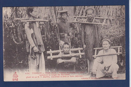 CPA TONKIN Prisonniers Indochine Asie Indochine Non Circulé Types Ethnic Cangue - Vietnam