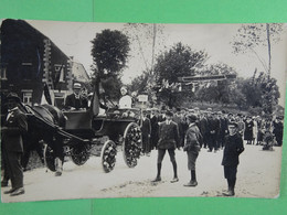 Carte Photo Strée (Beaumont) Cortège (sur La Banderole : Honneur à Nos Braves) - Beaumont