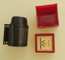 Film Fixe 35mm ABC De La Photographie Office De Documentation Par Le Film ODF Réalisé Par KODAK  Avec Sa Boite Plastique - Pellicole Cinematografiche: 35mm-16mm-9,5+8+S8mm