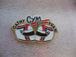 Pin's De La CYM, (Cathy Et Yvan MULLER) En Formule 3000 - F1